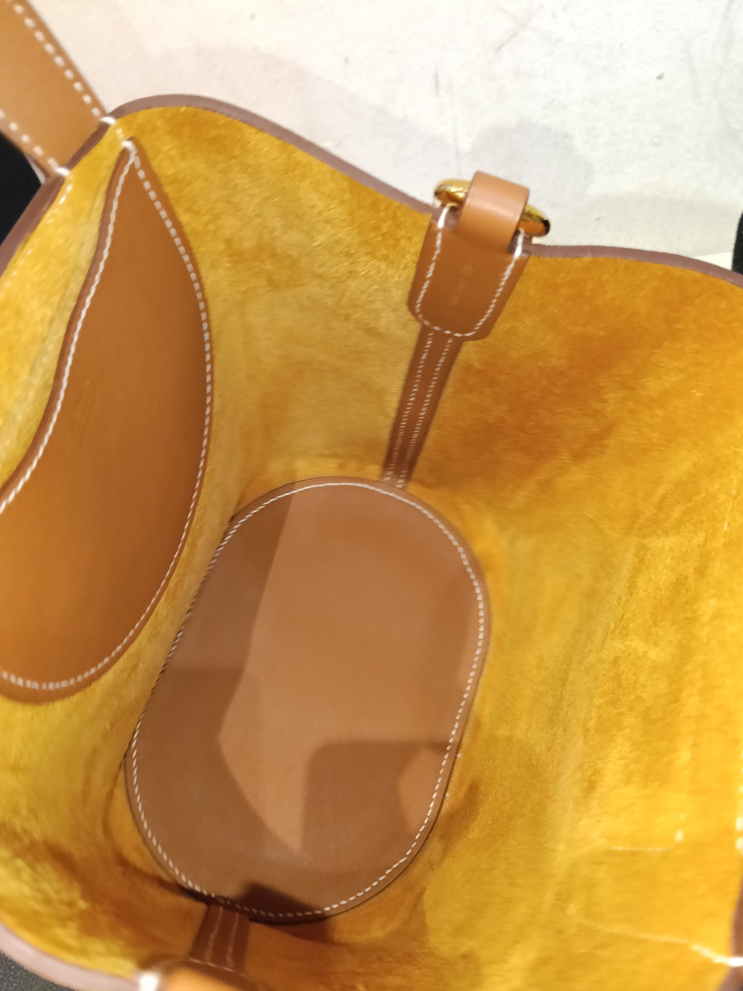 Hermes In The Loop 18 Clem Gold GHW #B