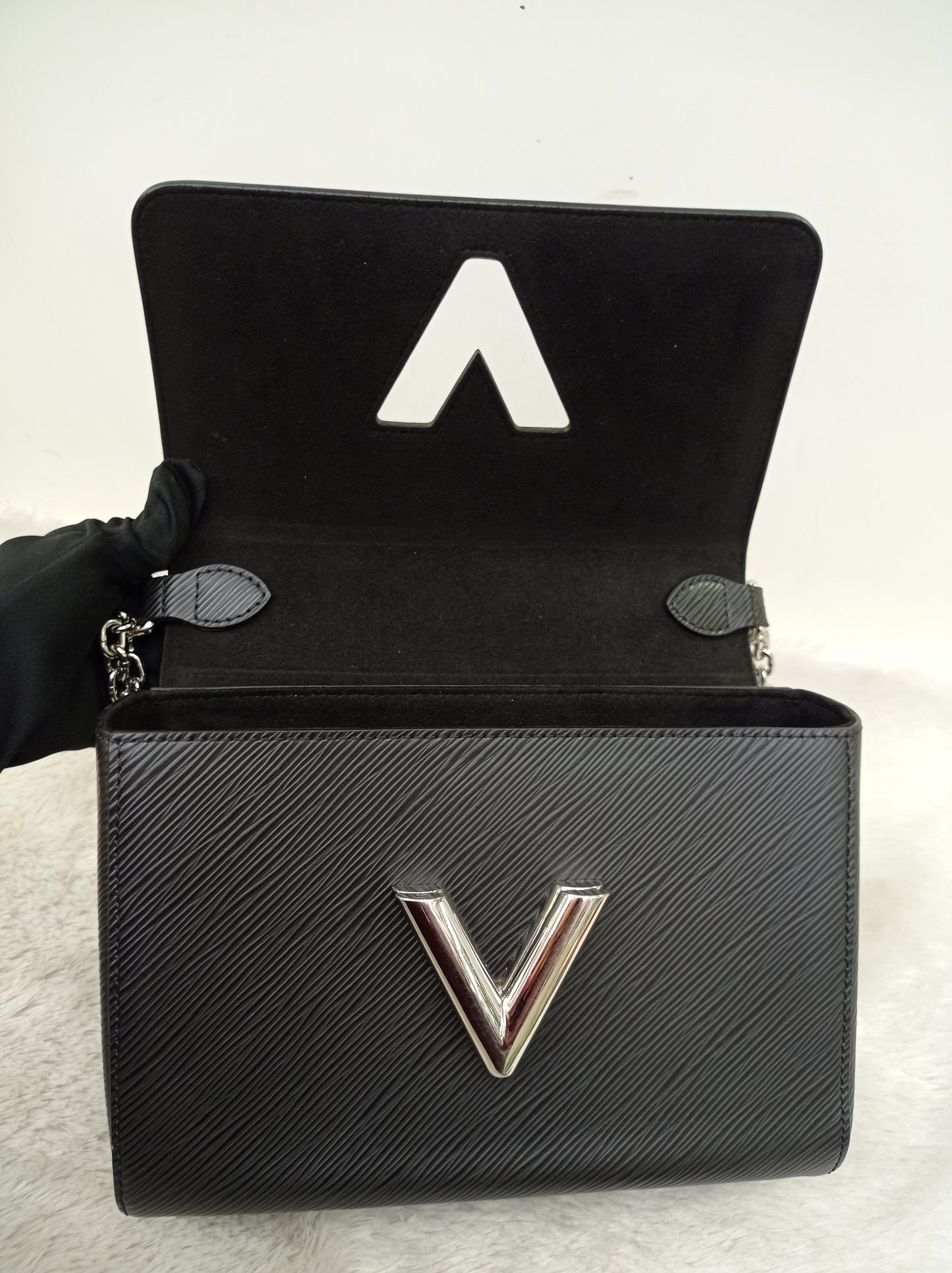 LV Twist MM Epi Black 2016