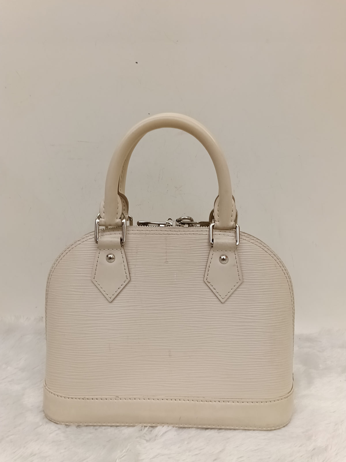 LV Alma BB SL Epi Quartz 2023 (CHIP)