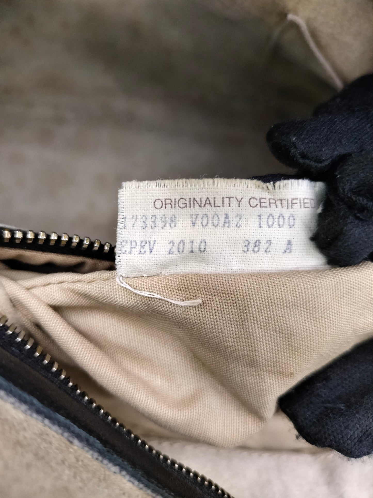 Bottega Veneta Intrecciato Boston Black GHW 2010