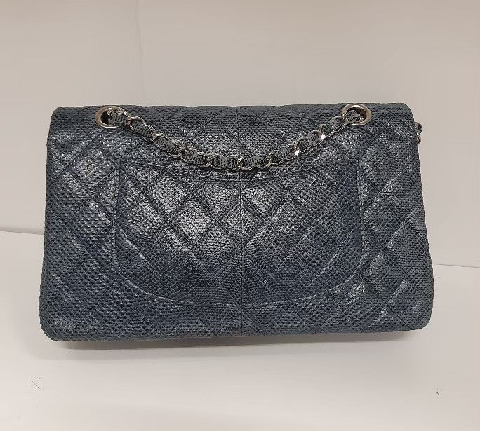 Chanel Medium Lizard Blue SHW #14              Size 25,5x15,5x6,5