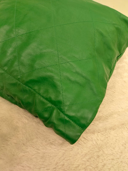 *Neverbeen Used* Chanel C22 Medium Calfskin Green GHW (CHIP)