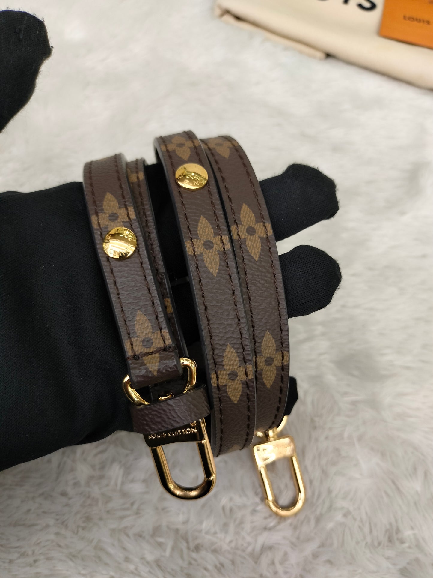 LV Metis East West Monogram (CHIP)
