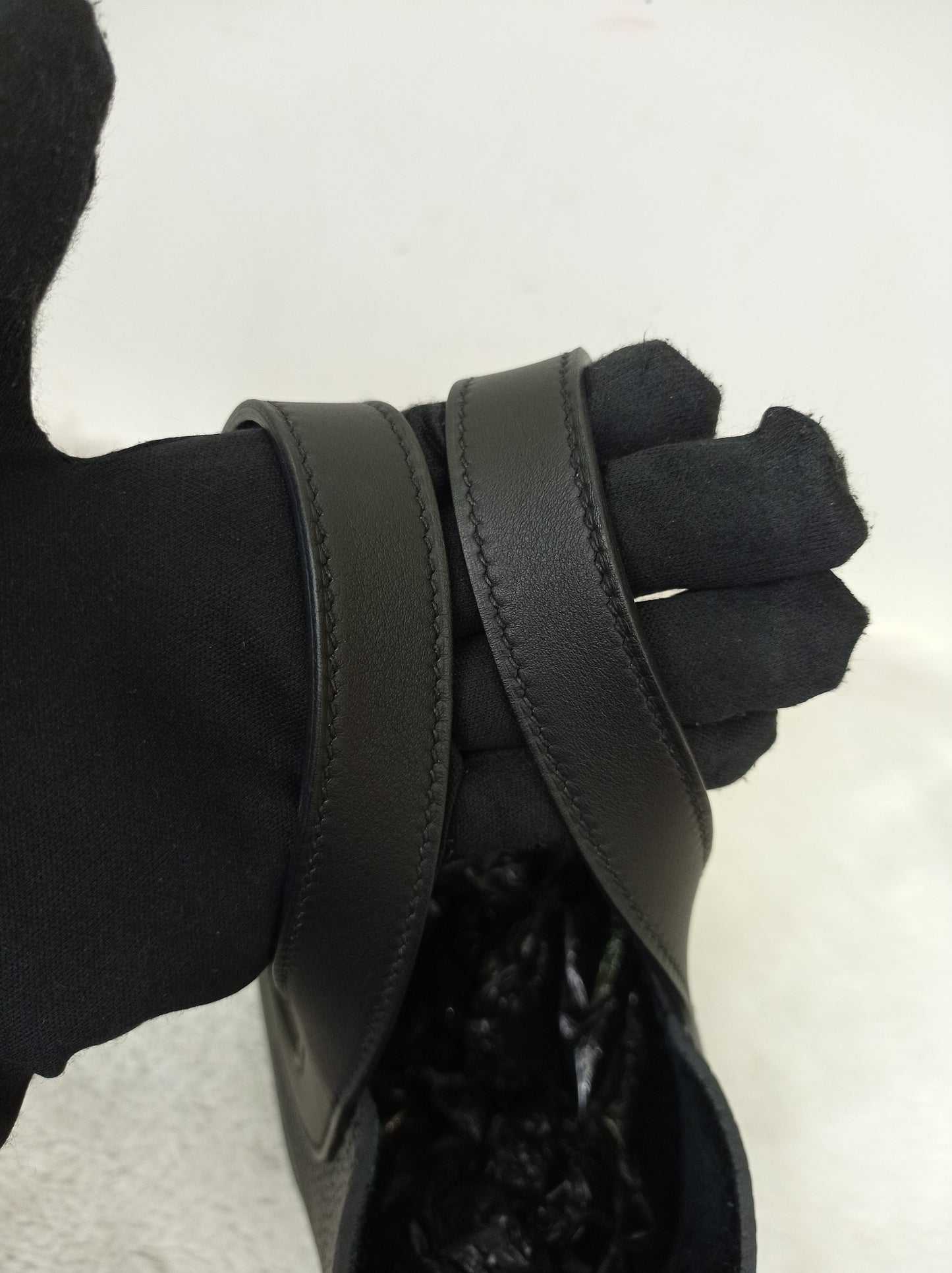 *LikeNew* Hermes In The Loop 18 Clem Swift Noir GHW #W