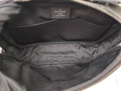 LV Bumbag Explorer Monogram Eclipse 2019