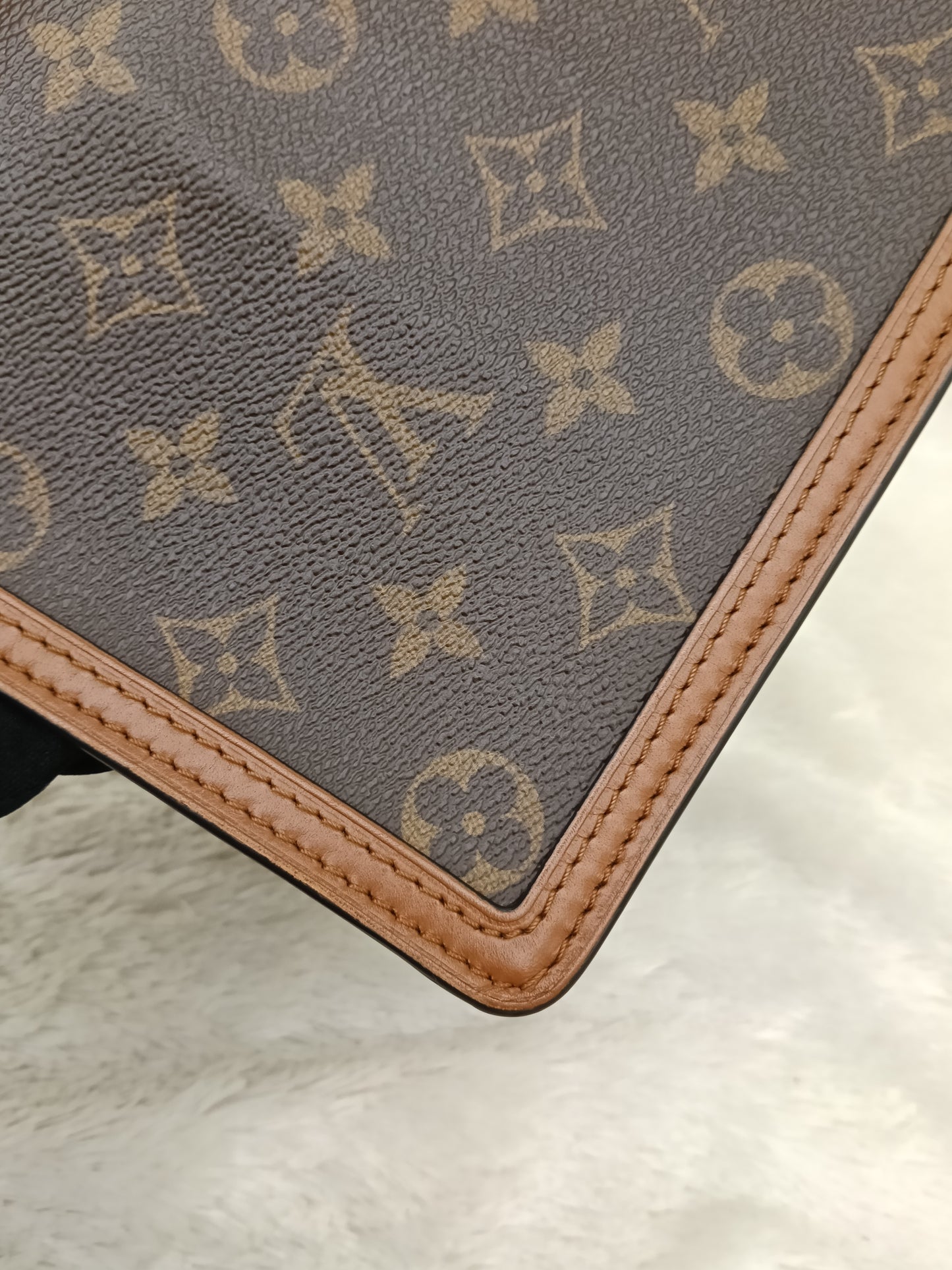 LV Dauphine Mini Monogram Reverse 2019