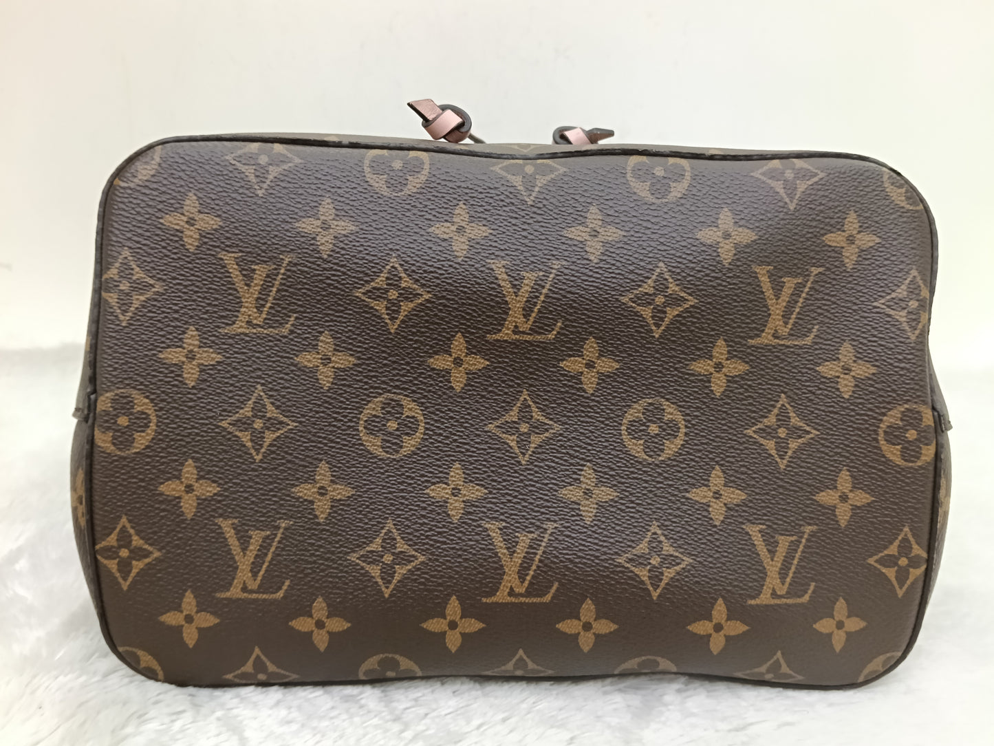 LV Neo Noe MM Monogram Rose Poudre 2020