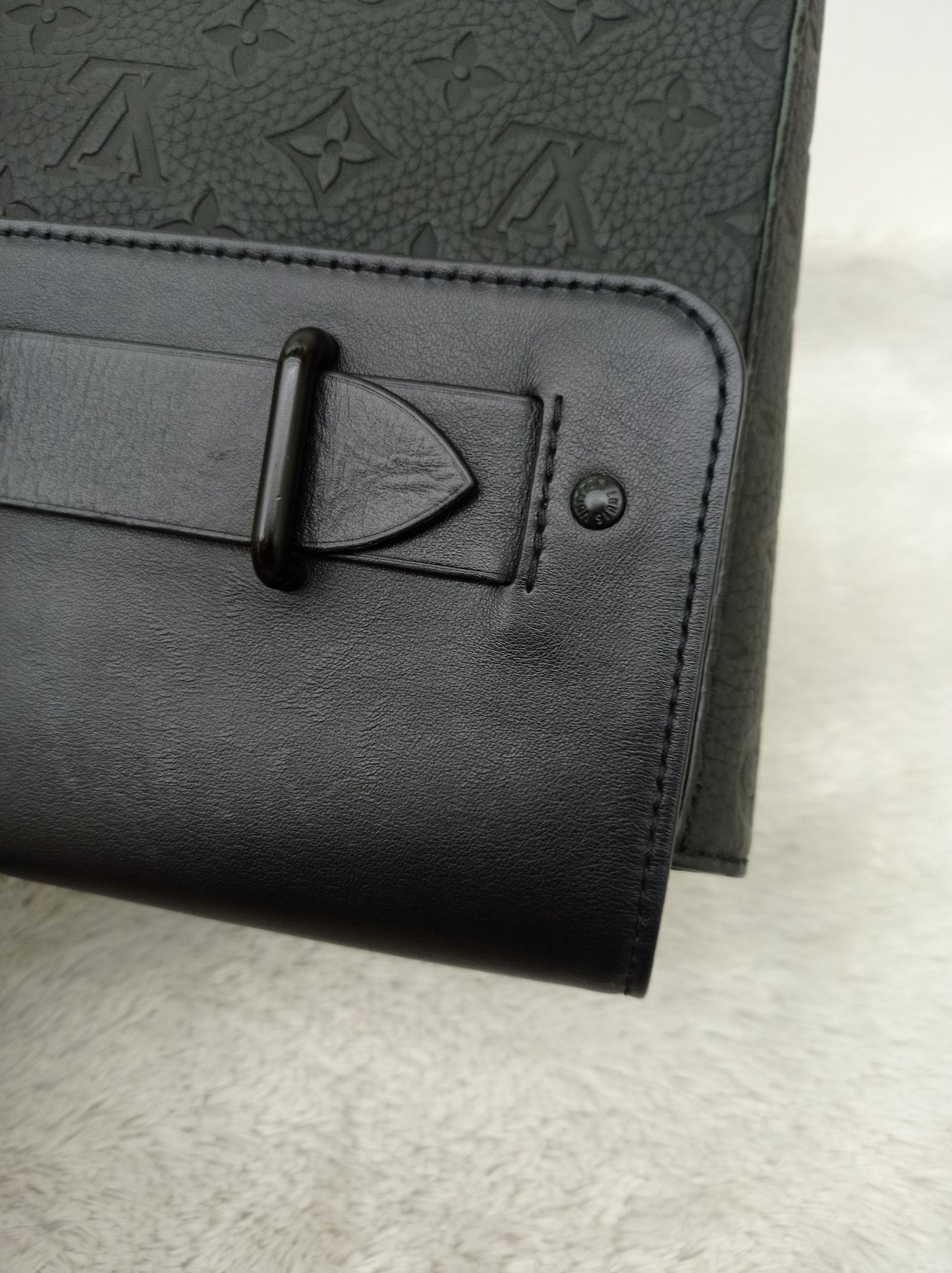 LV Pochette Virgil Abloh Steamer Monogram Eclipse (CHIP)