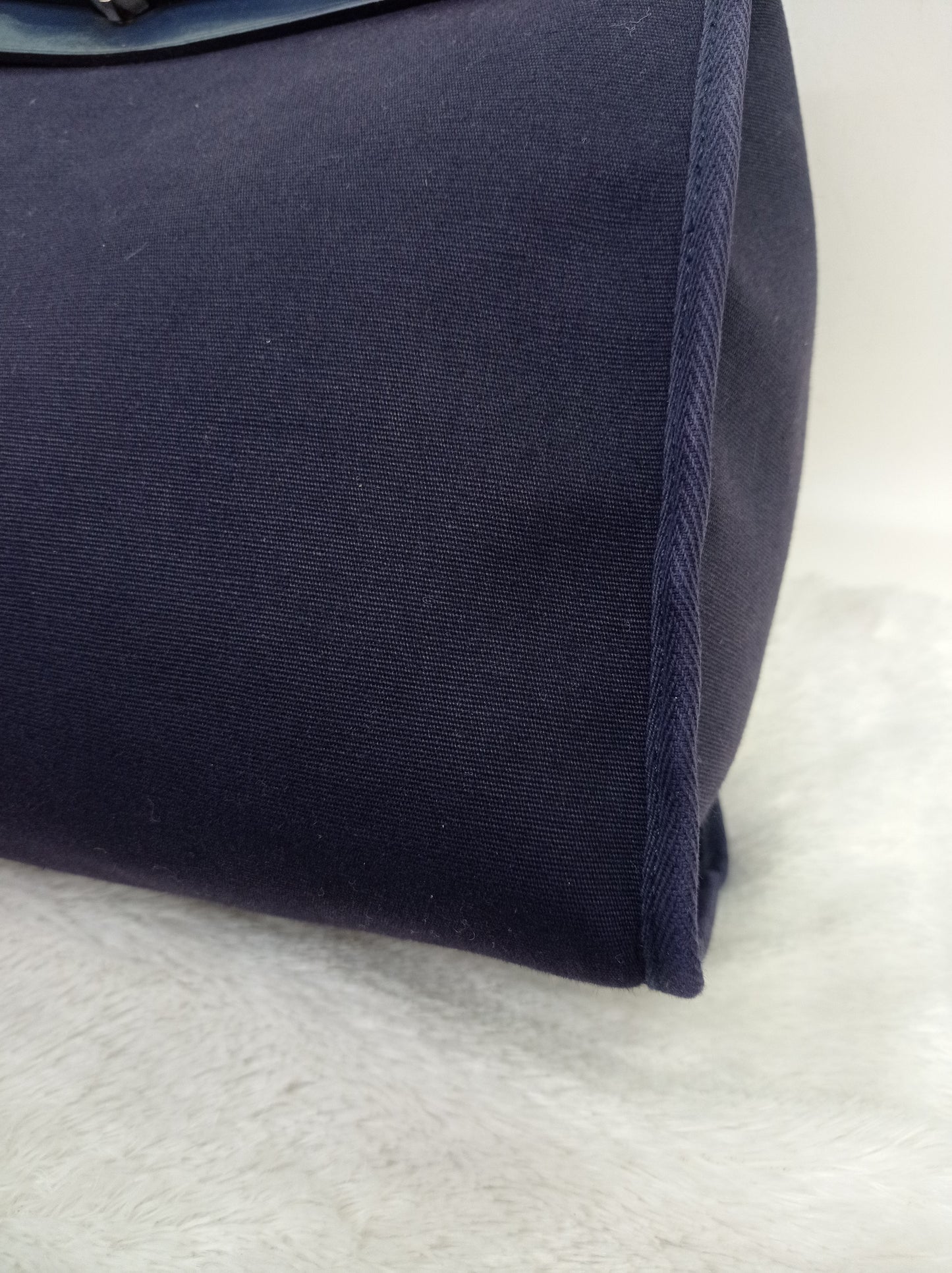 HB31 Canvas Navy PHW #F square