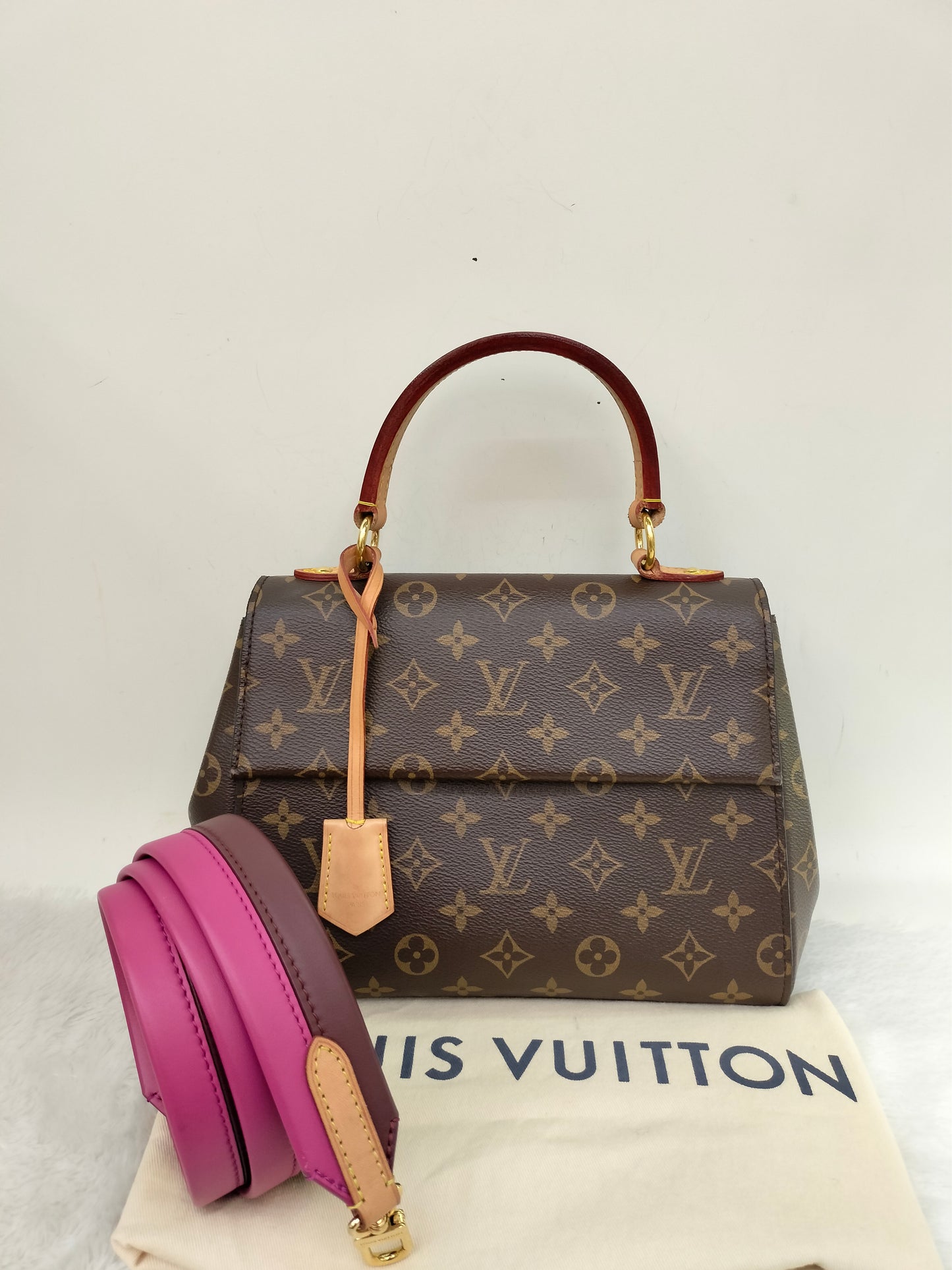LV Clunny BB Monogram Bordeaux Fuchsia (CHIP)