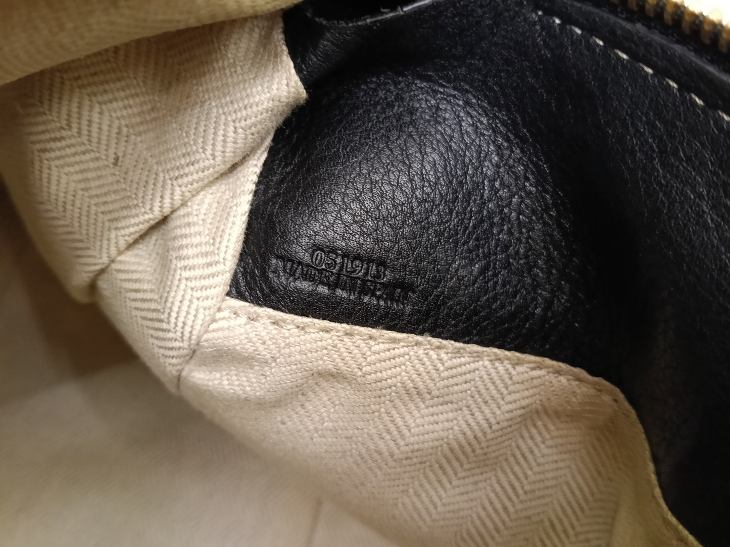 Loewe Puzzle Medium Amber Light Oat Black GHW 2019