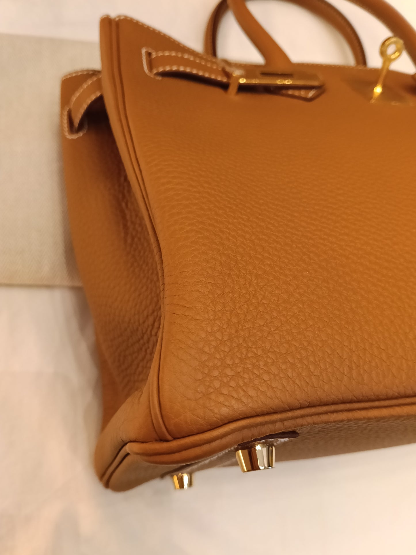 *Neverbeen Used* B30 Togo Gold GHW #B