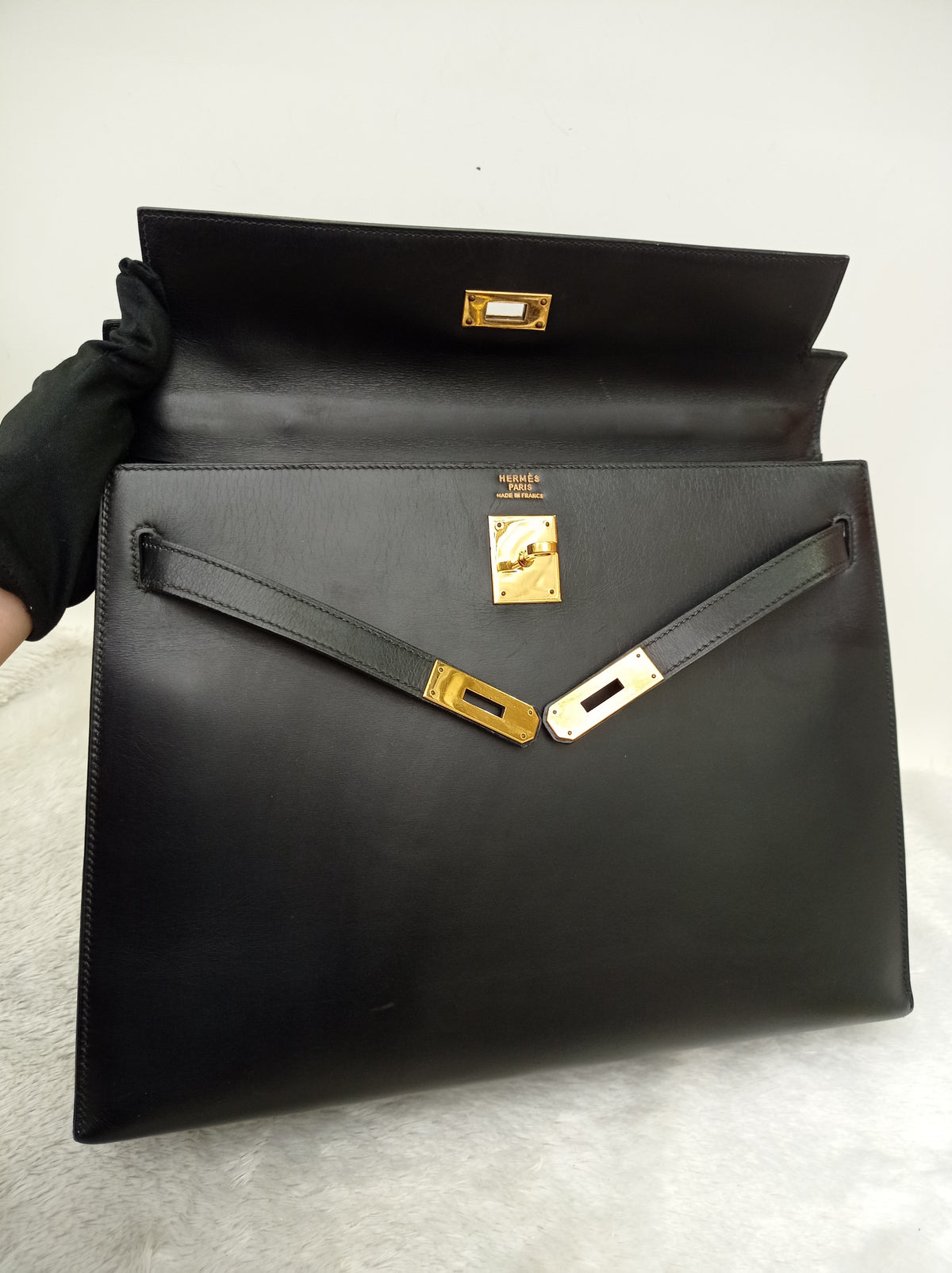 K35 Black Box GHW #V circle