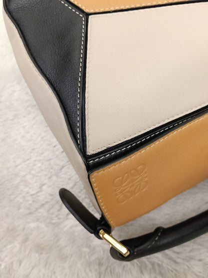 Loewe Puzzle Medium Amber Light Oat Black GHW 2019