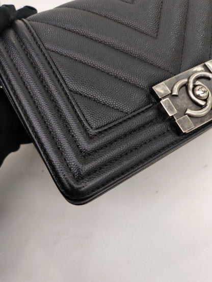 Chanel Boy 20 Chevron Caviar Black RHW #24