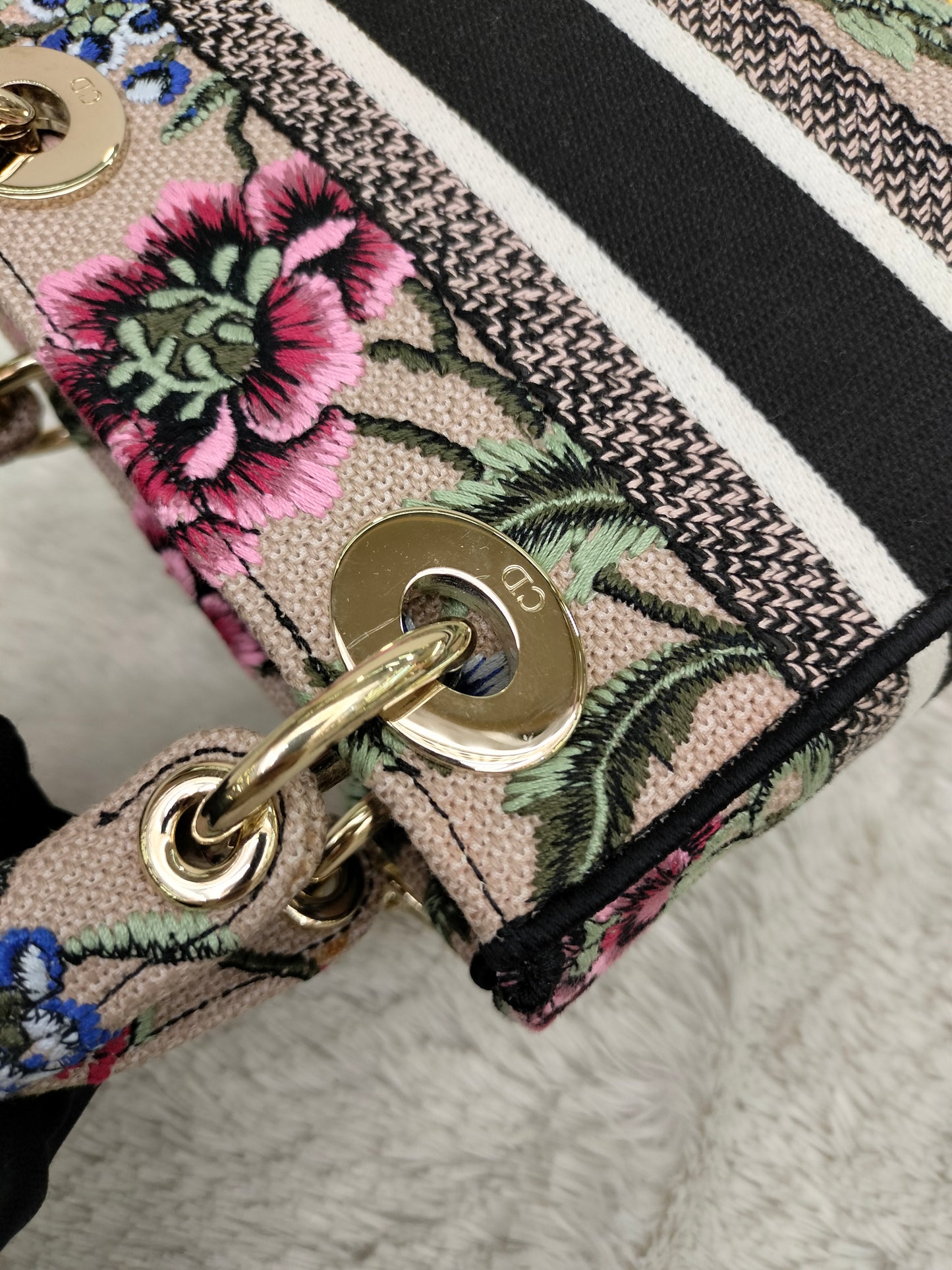 Lady Dior Mini D Lite Embroidered Canvas Mille Fleurs GHW 2023