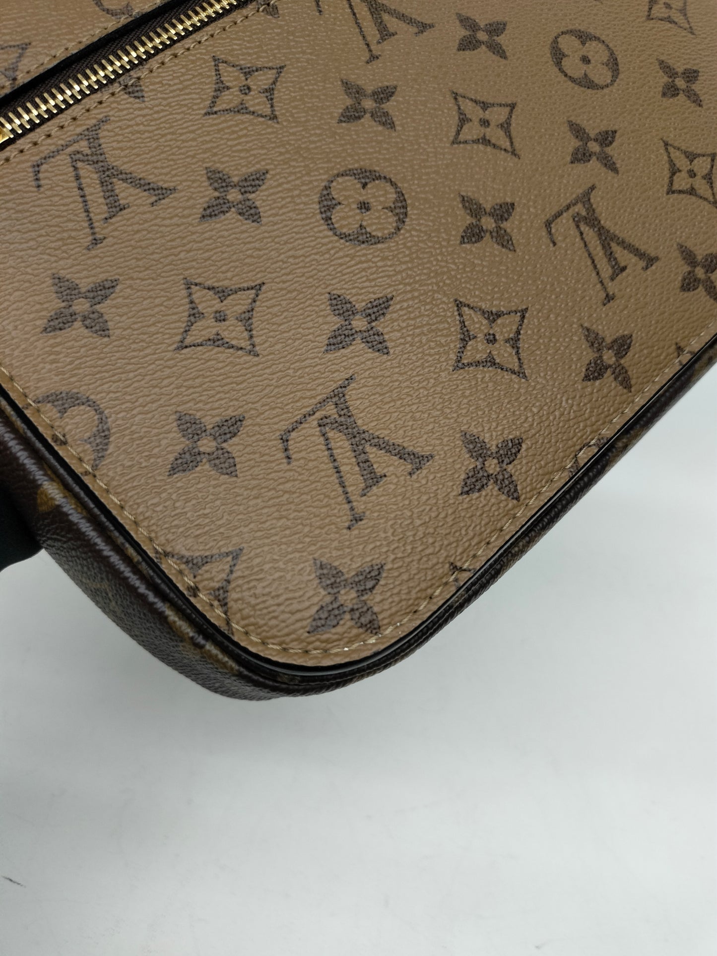 LV Metis Reverse 2020