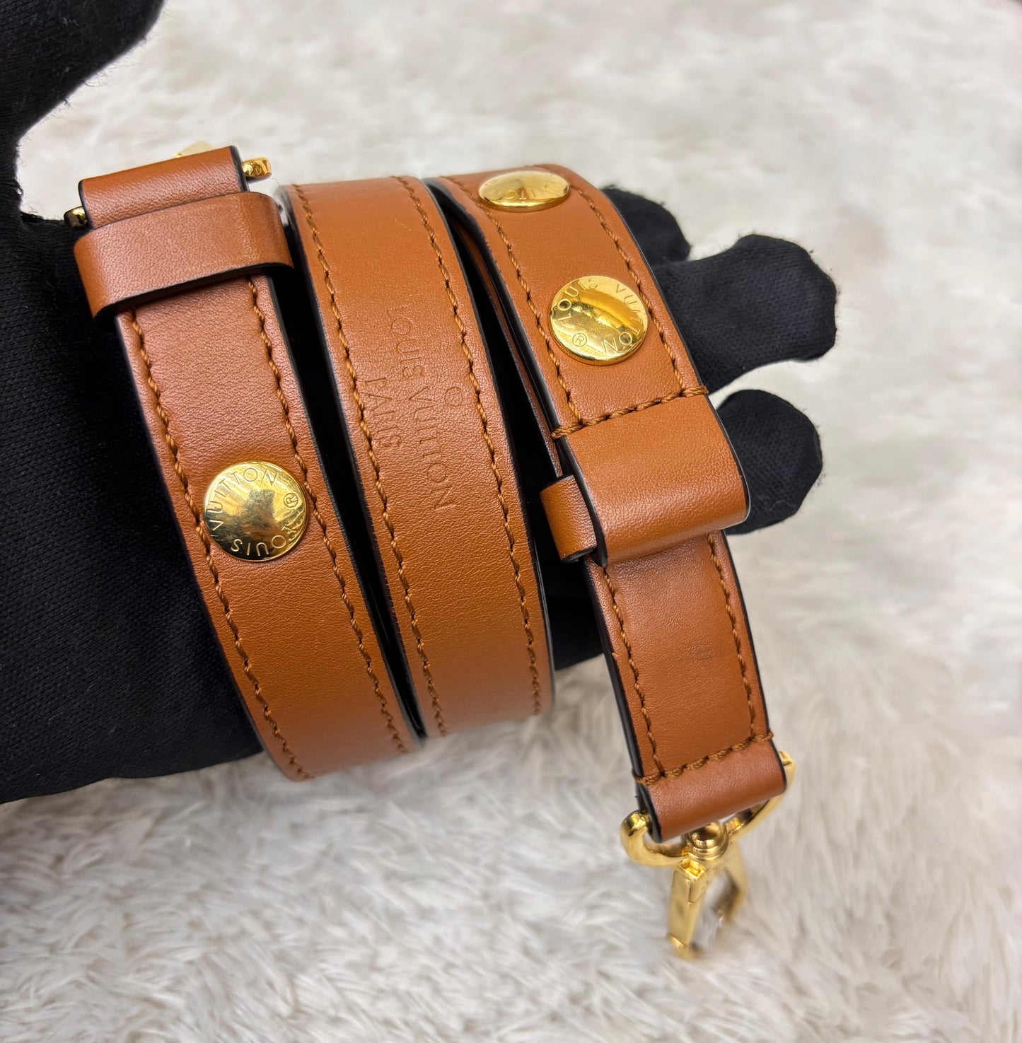 LV Dauphine Mini Monogram Reverse 2019