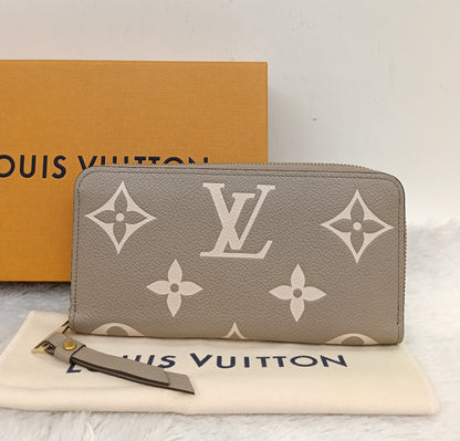LV Zippy Wallet Monogram Empreinte Tourterelle Creme (CHIP)