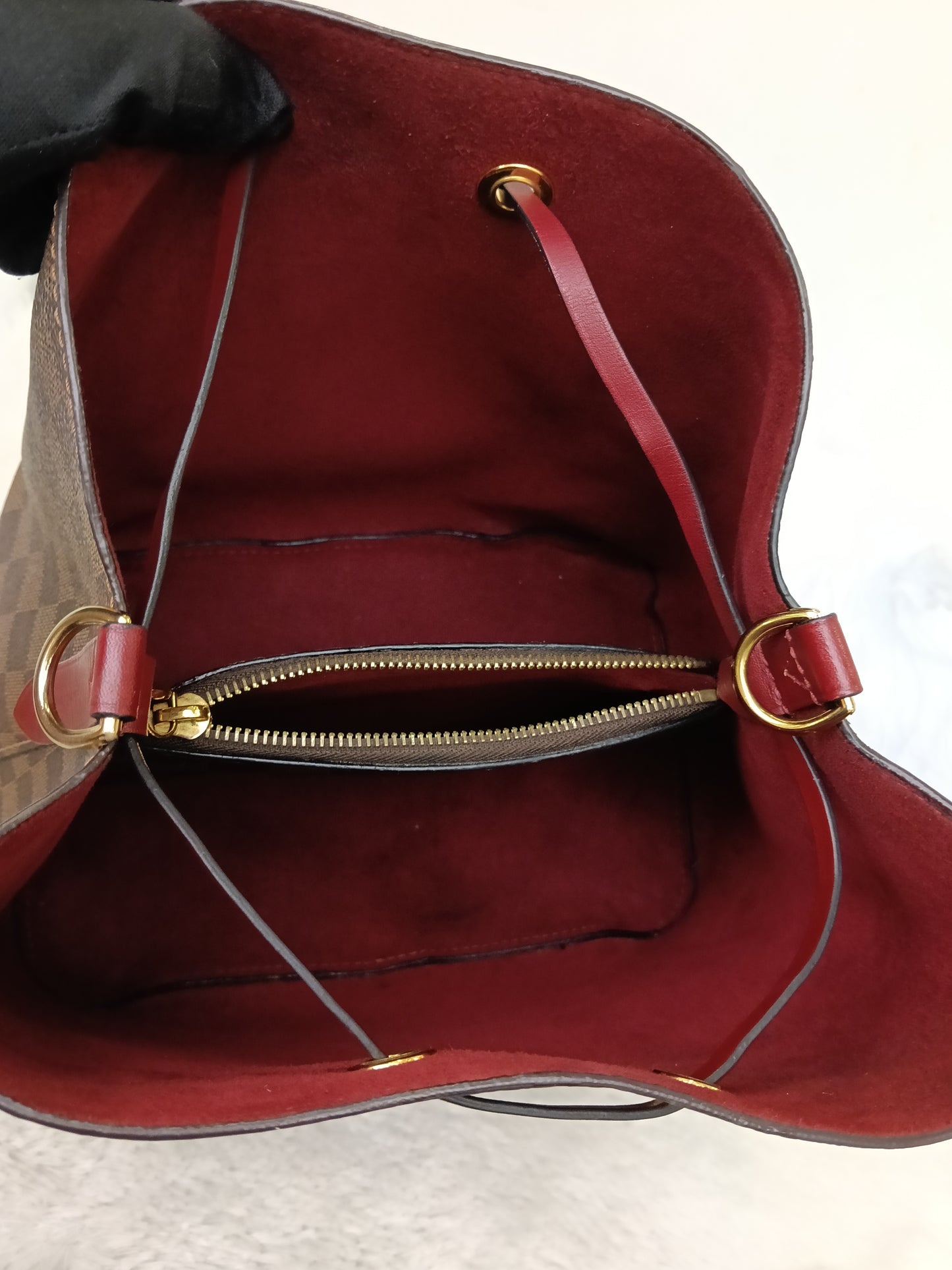 LV Neo Noe MM Damier Cherry Berry 2019