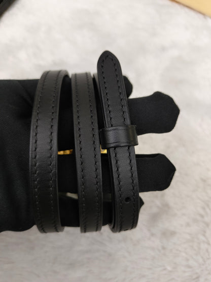 LV Trunk Clutch Monogram Reverse 2018