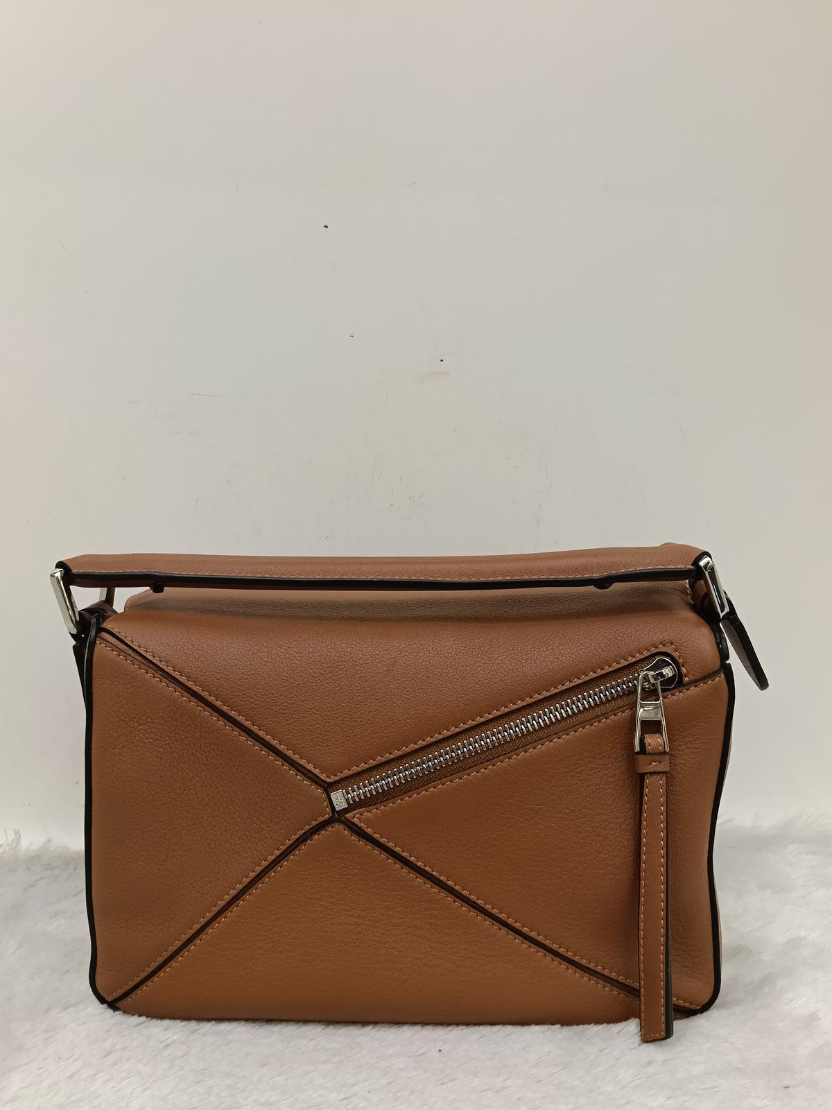 Loewe Puzzle Small Tan SHW 2021