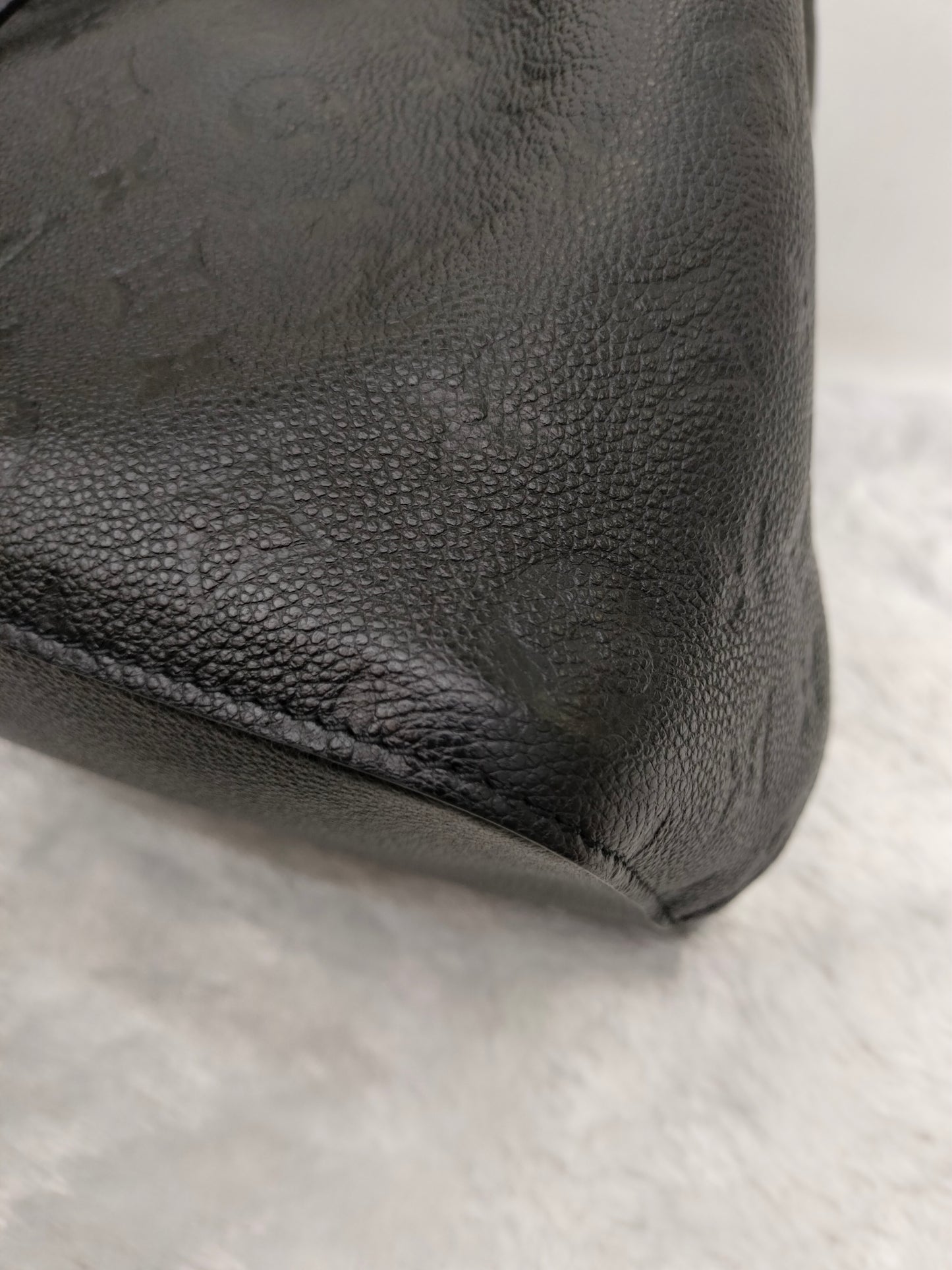 LV Neo Noe MM Empreinte Noir 2024 (CHIP)
