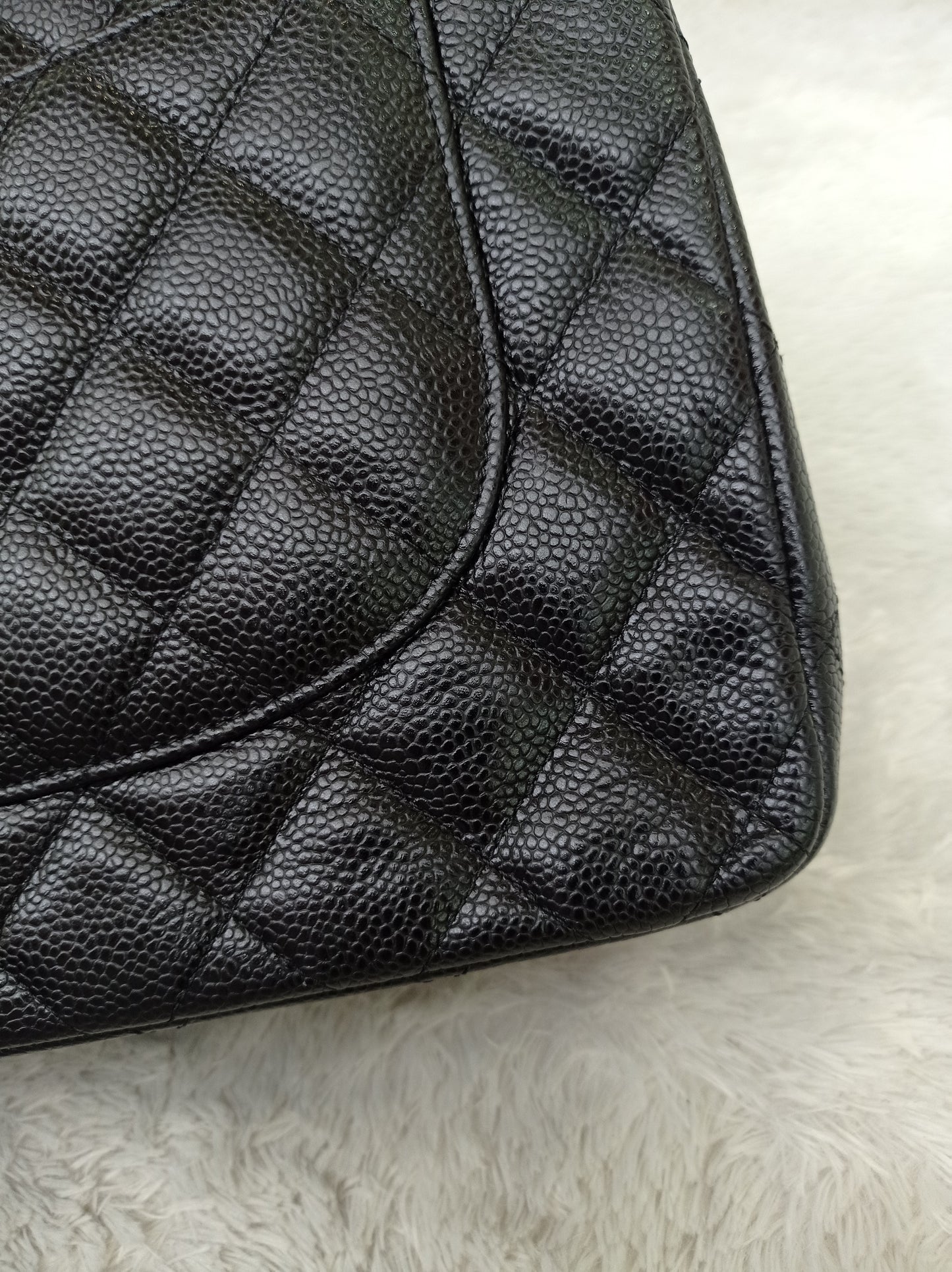Chanel Jumbo Caviar Black GHW DF #24