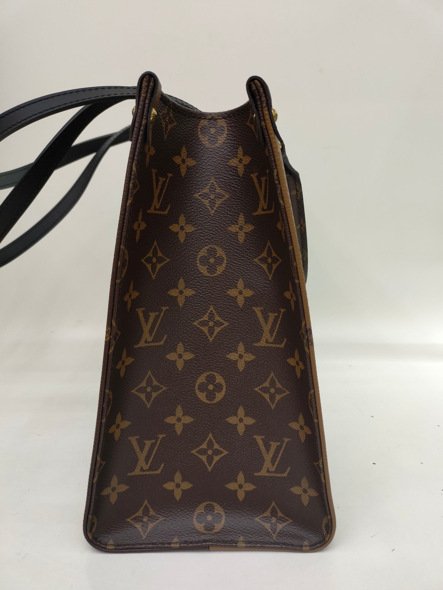 *NBU* LV OTG MM Monogram Reverse Giant (CHIP)