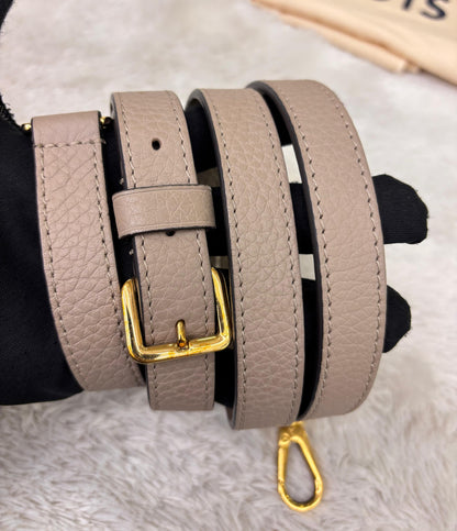 LV Capucines PM Taurillon Gallet 2018