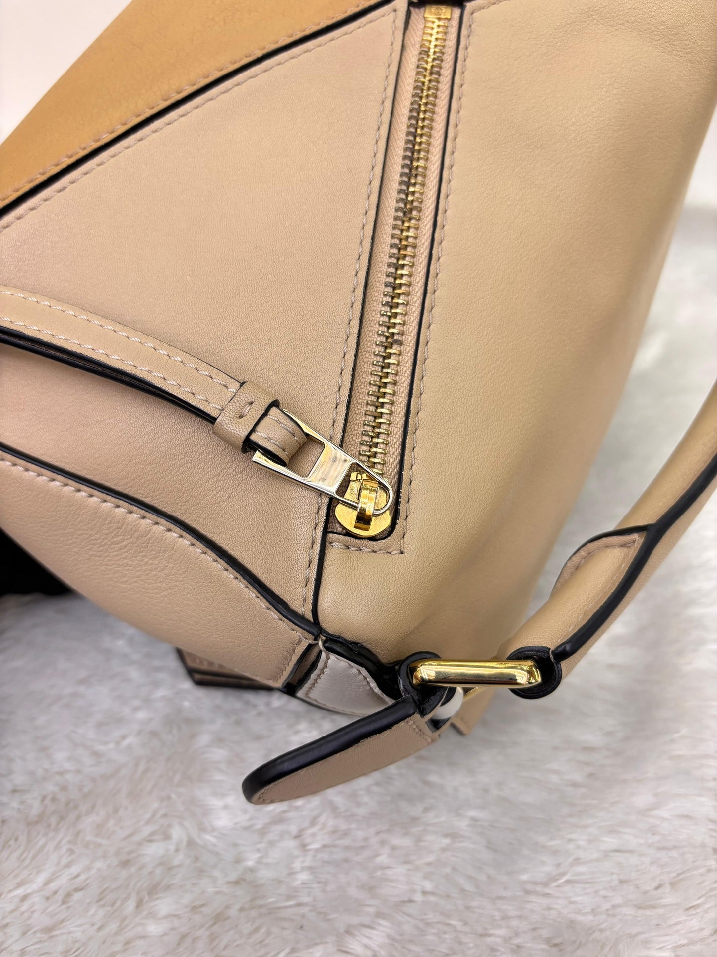 Loewe Puzzle Small Calfskin Dusty Beige Soft White GHW 2022