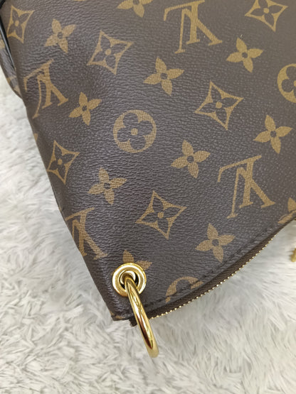 LV Odeon NM PM Monogram Noir (CHIP)
