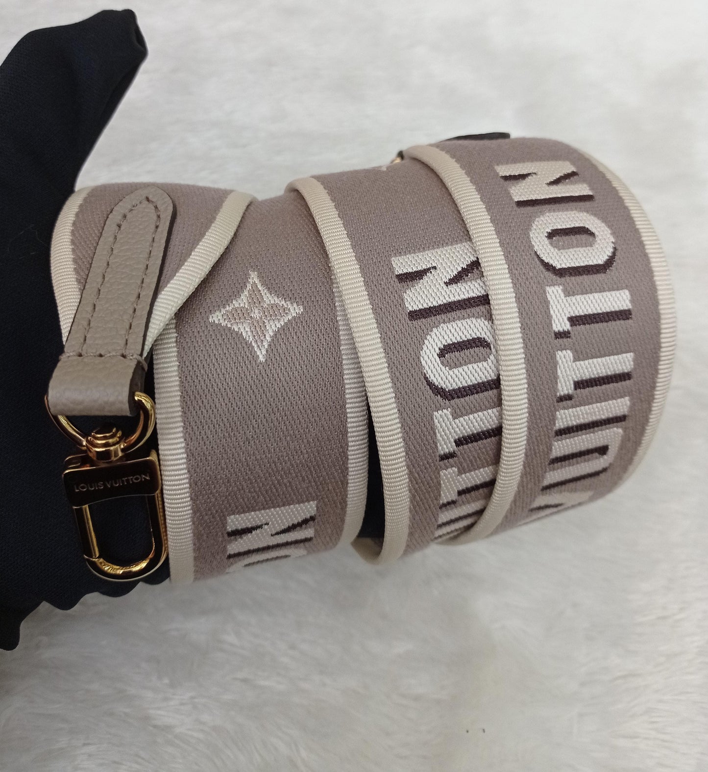 LV Diane PM ST NM Monogram Empreinte Creme Tourterelle (CHIP)