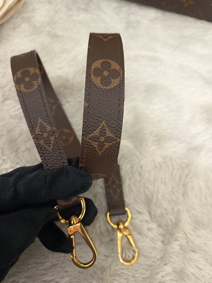 LV Montaigne MM Monogram 2019
