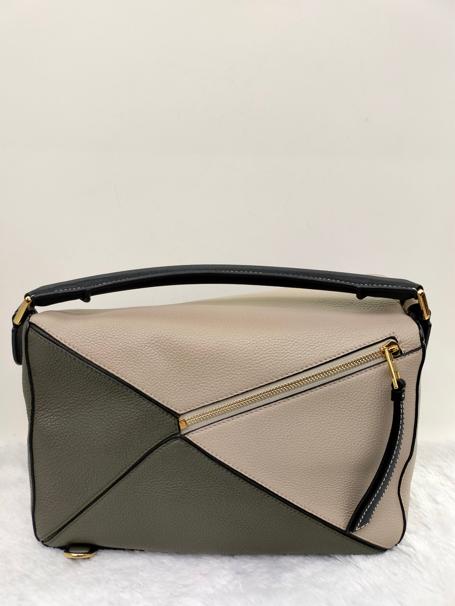 Loewe Puzzle Medium Grained Khaki 3 tone GHW 2018