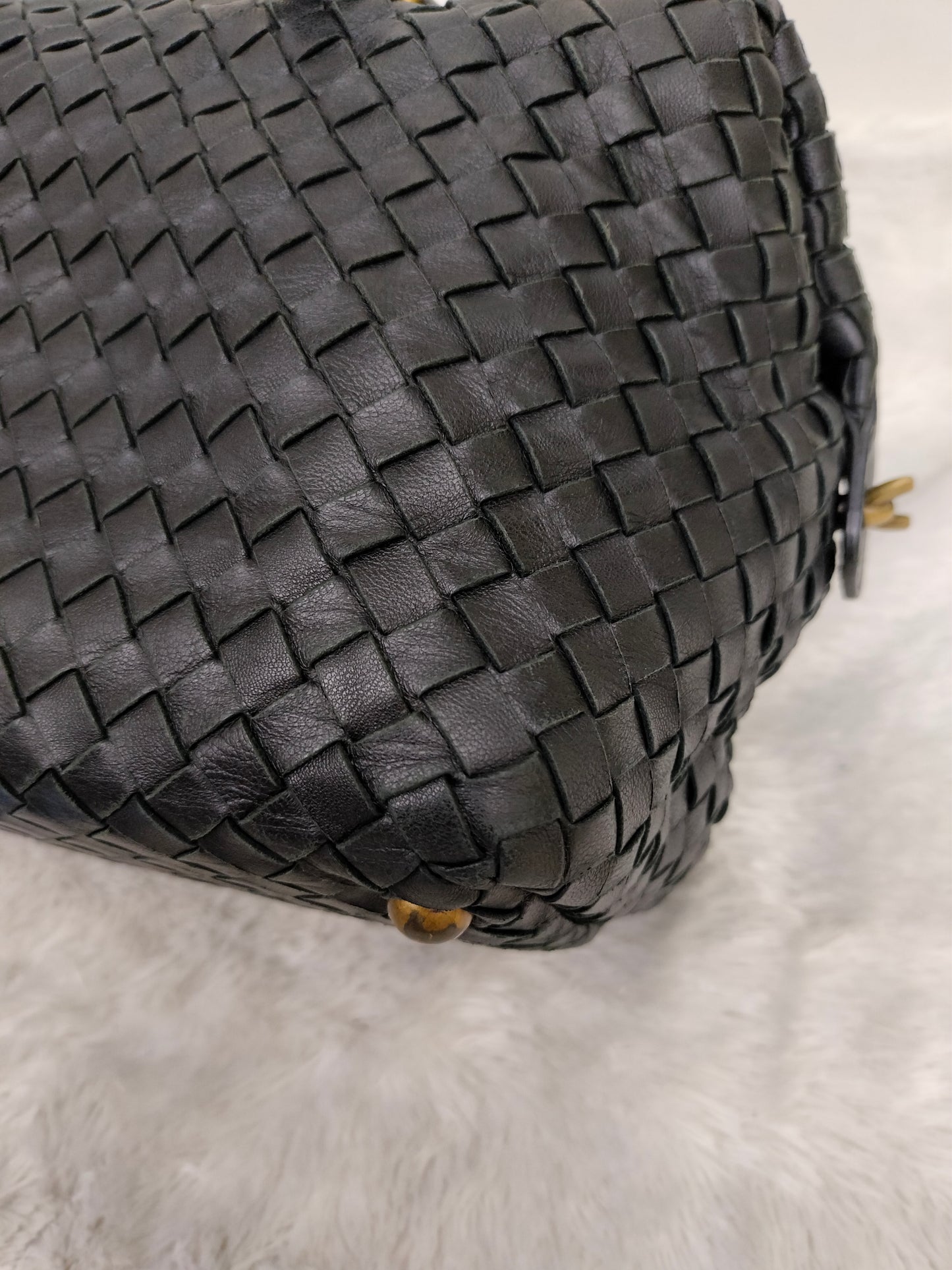 Bottega Veneta Intrecciato Boston Black GHW 2010