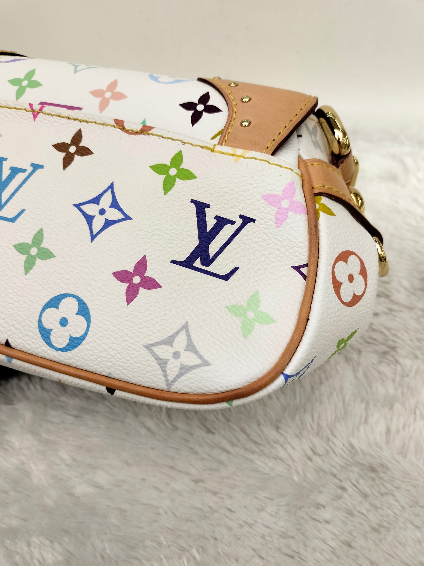 LV Marilyn Multicolour White