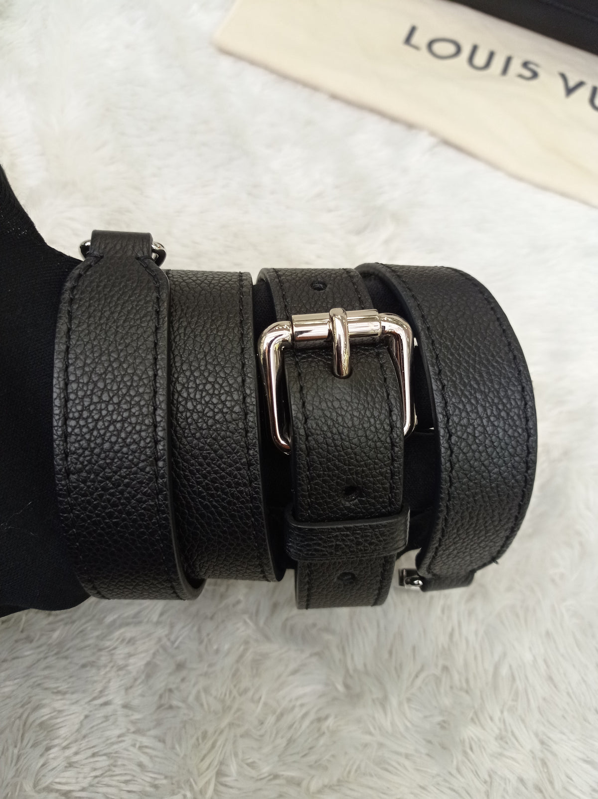 LV Marelle NM Epi Noir (CHIP)
