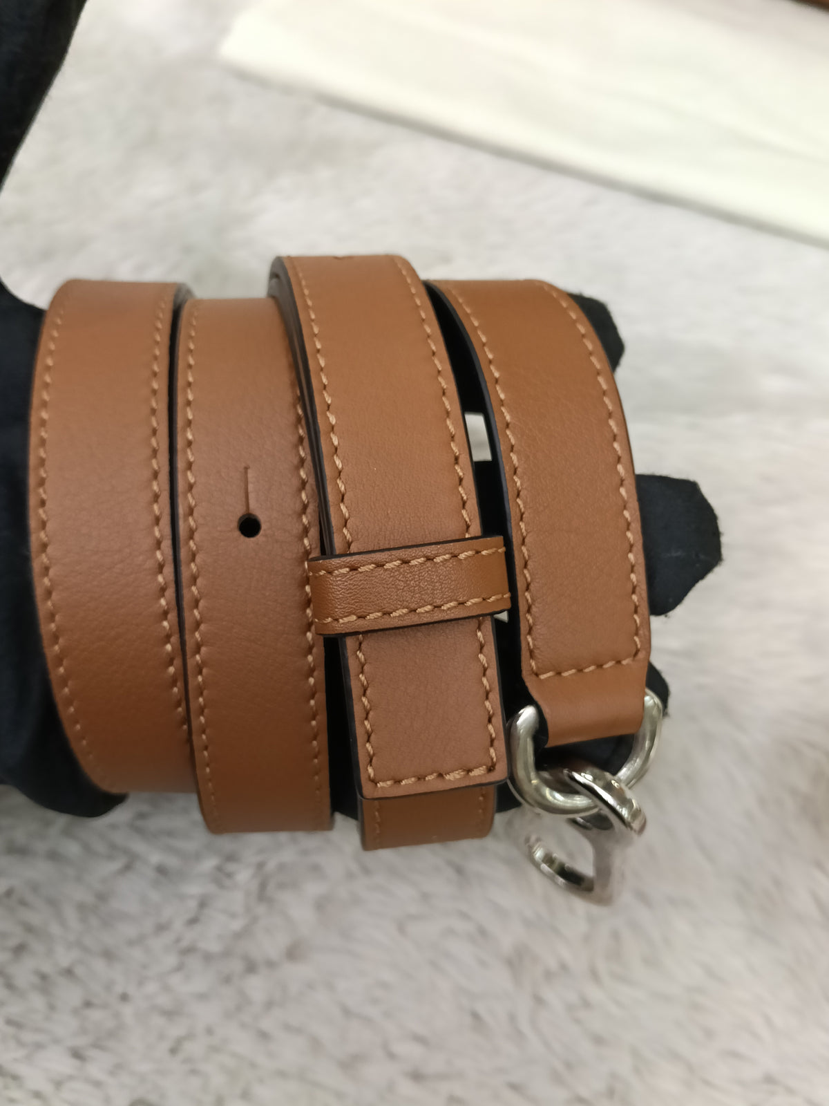 Loewe Puzzle Small Calfskin Tan SHW 2021