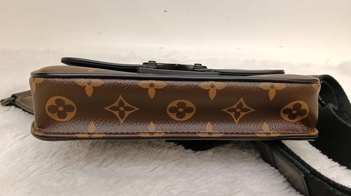 LV S Lock Waist Bag Monogram Macassar (CHIP)
