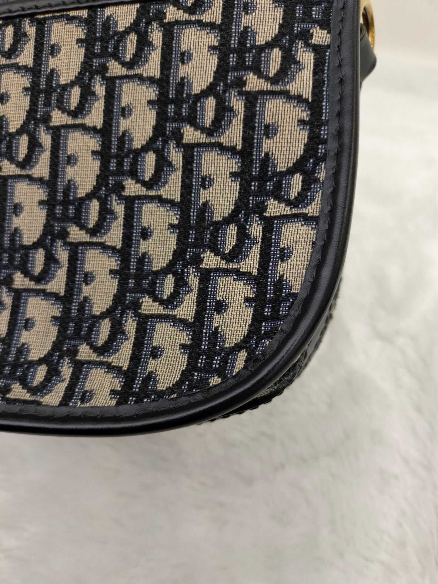 Dior Bobby Medium Oblique Navy GHW 2020