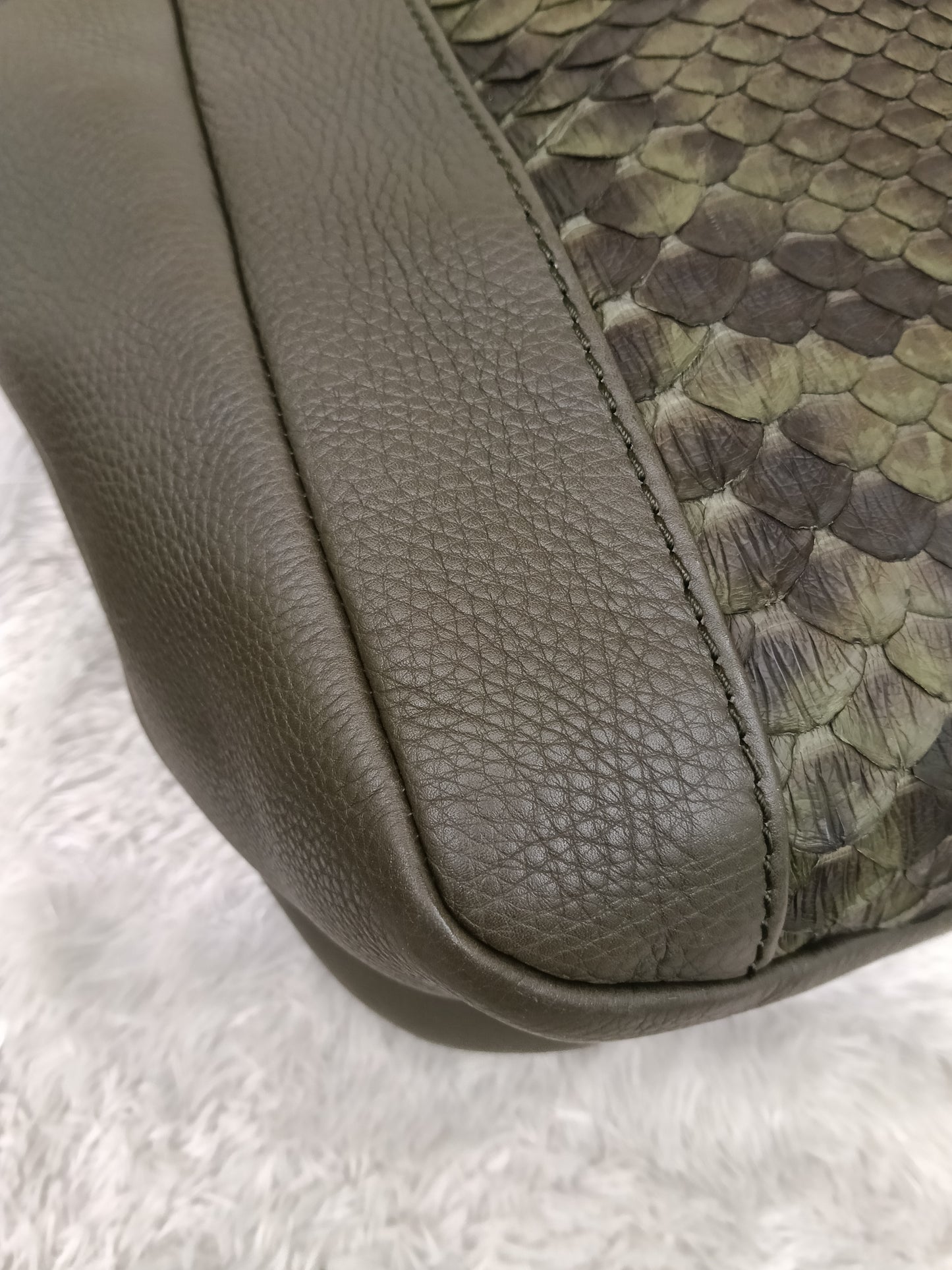 Gucci Tote Greenwich Medium Python Khaki GHW