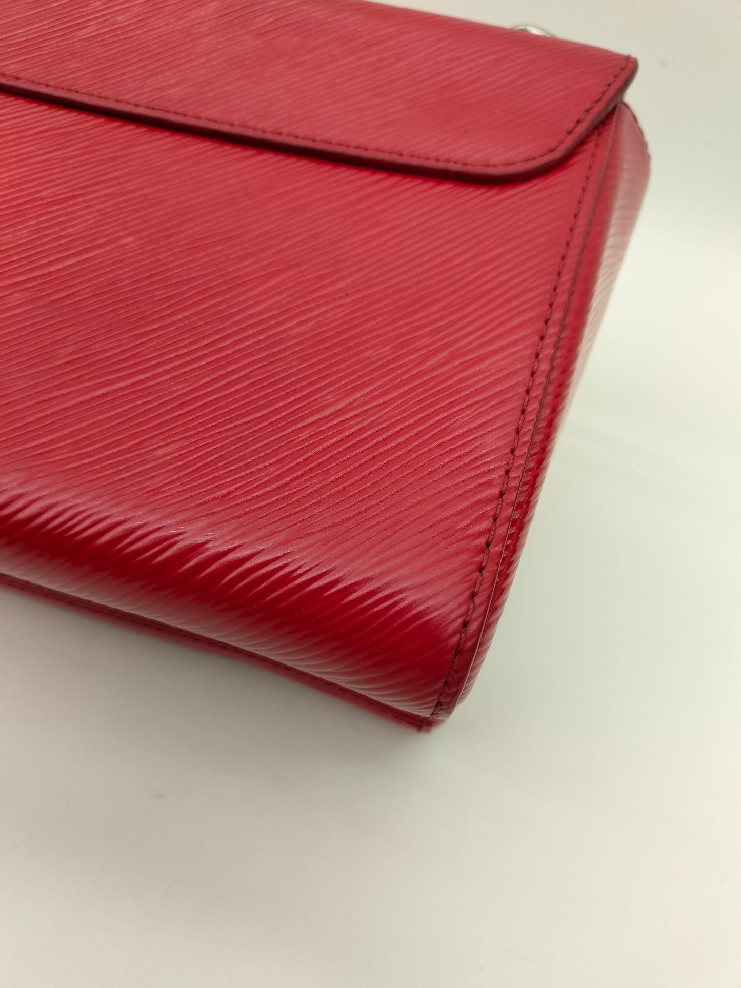 LV Twist MM Epi Red 2016