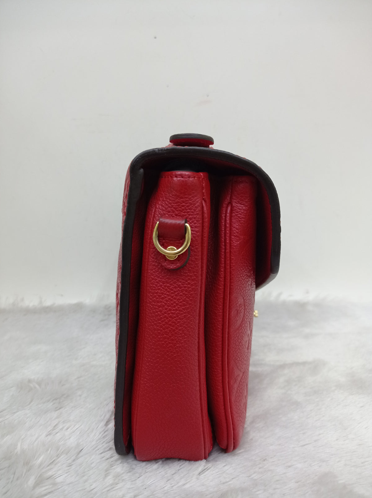 LV Metis Empreinte Cerise 2018