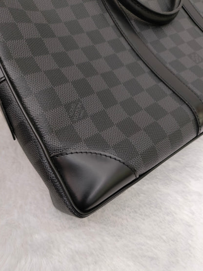 LV PDV Graphite 2016
