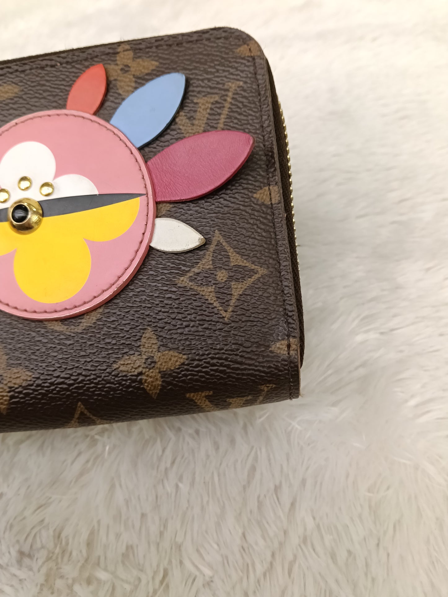 LV Zippy Wallet Monogram Lovely Bird