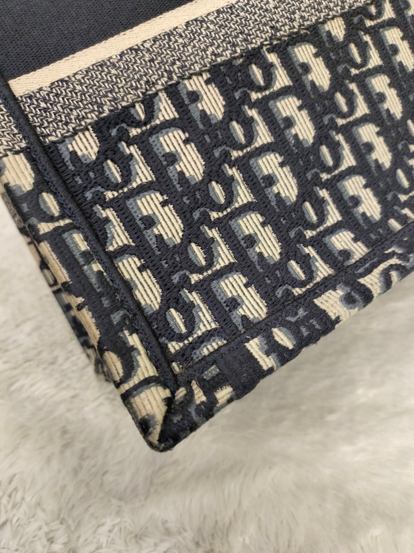 Dior Tote Book Medium Oblique Navy 2018