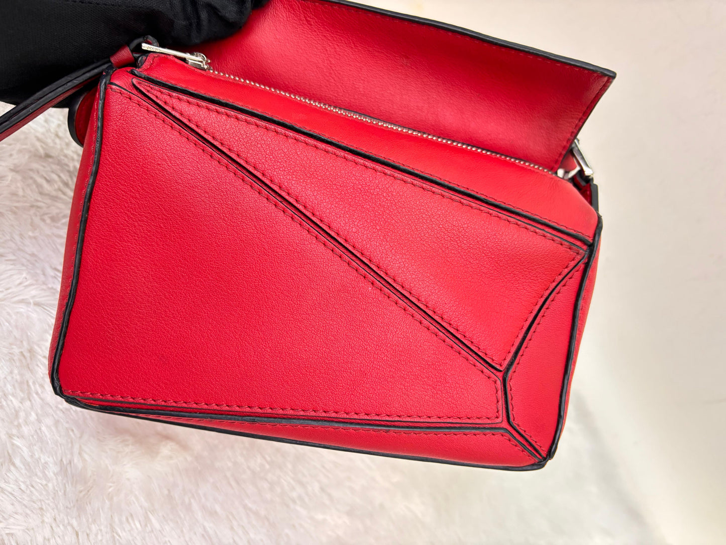 Loewe Puzzle Mini Red SHW 2018