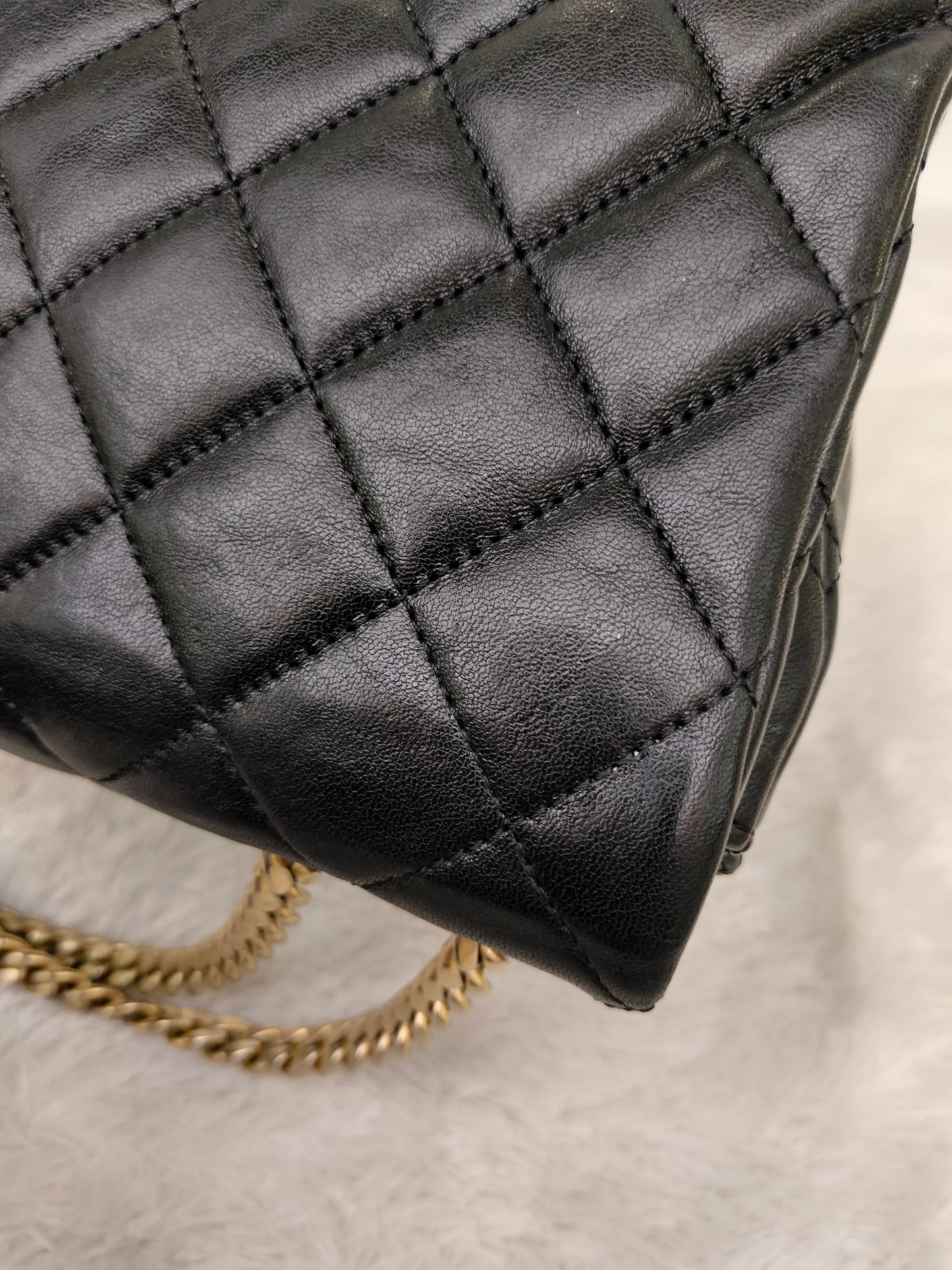Chanel Small Pillow Crush Flap Lamb Black GHW (CHIP)