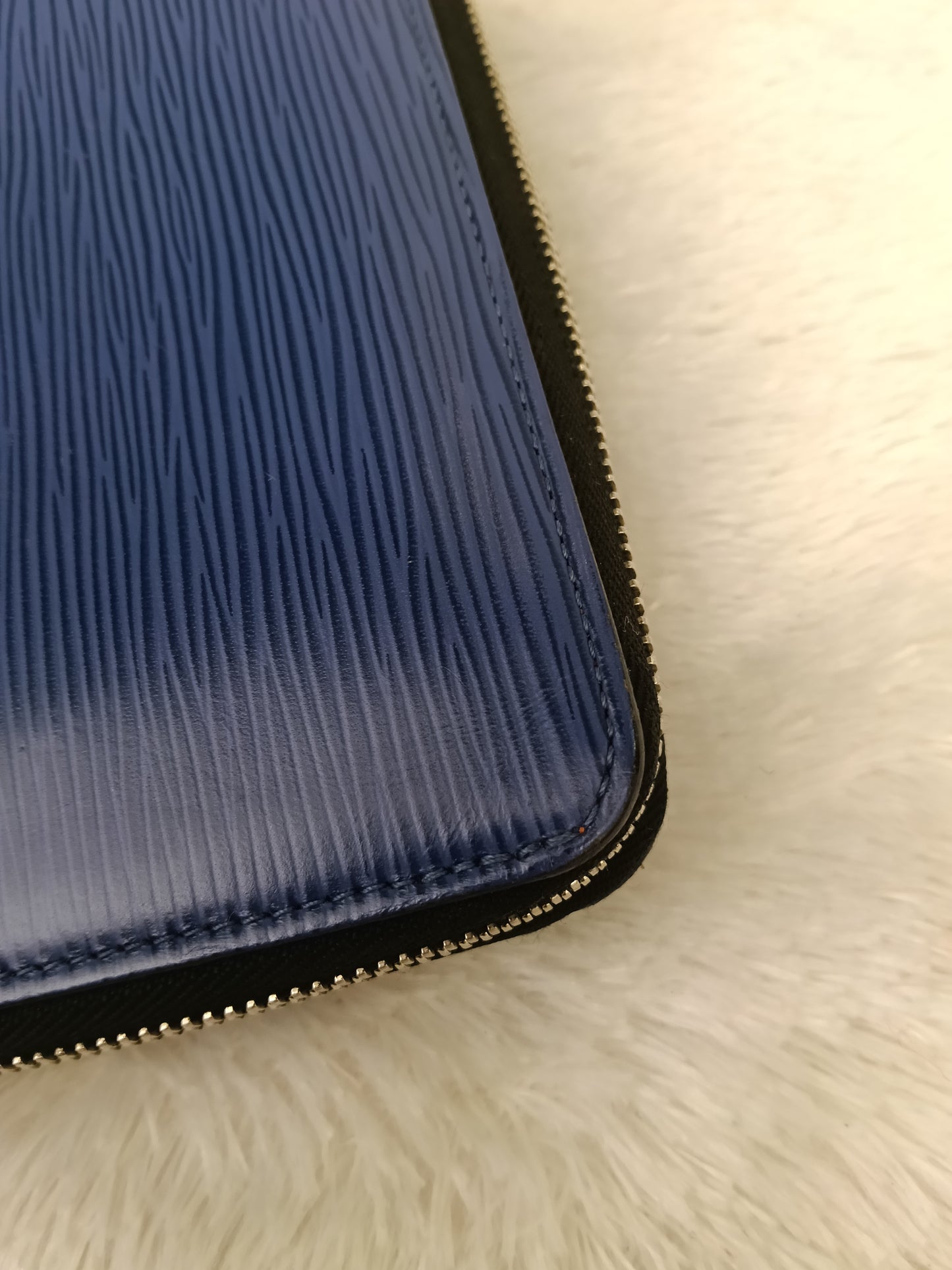 LV Zippy Wallet Long Organizer NM Epi Graphite Blue Gray